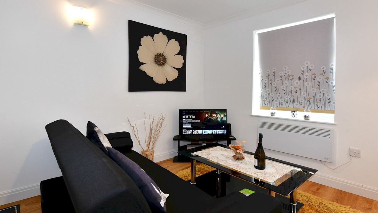 Photo of Livingroom in Grangetown