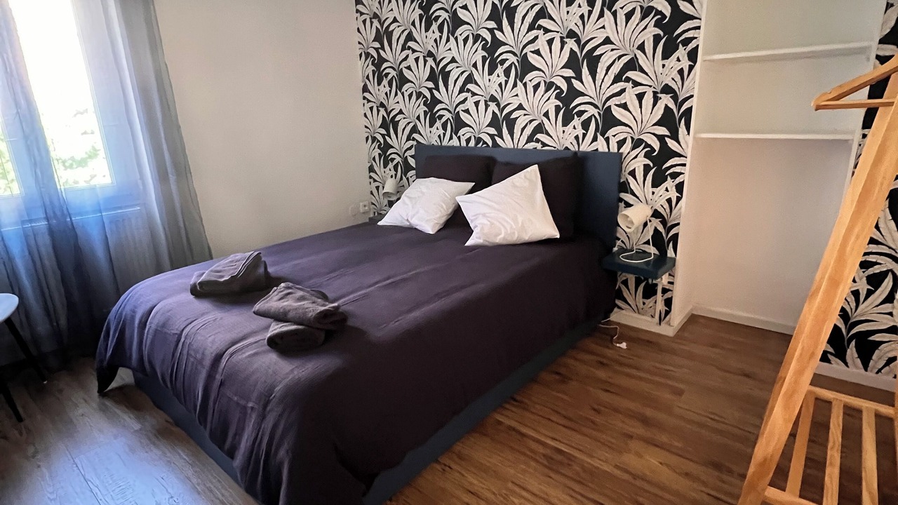 Photo of Bedroom in Le Creusot