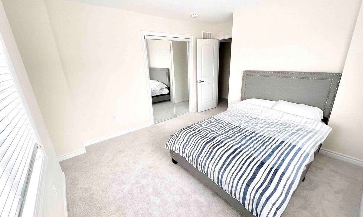 Photo of Bedroom in Thorold
