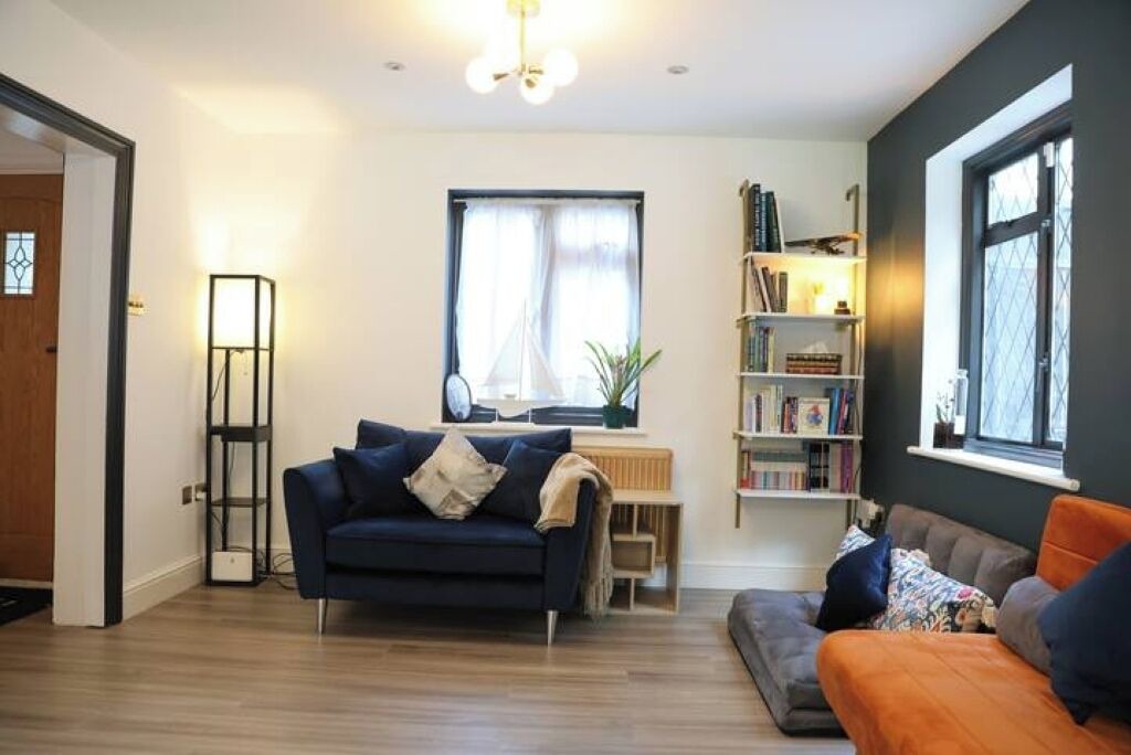 Photo of Livingroom in Wraysbury