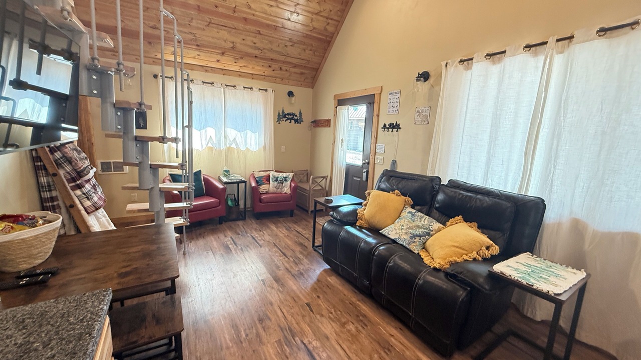 Photo of Livingroom in Riggins