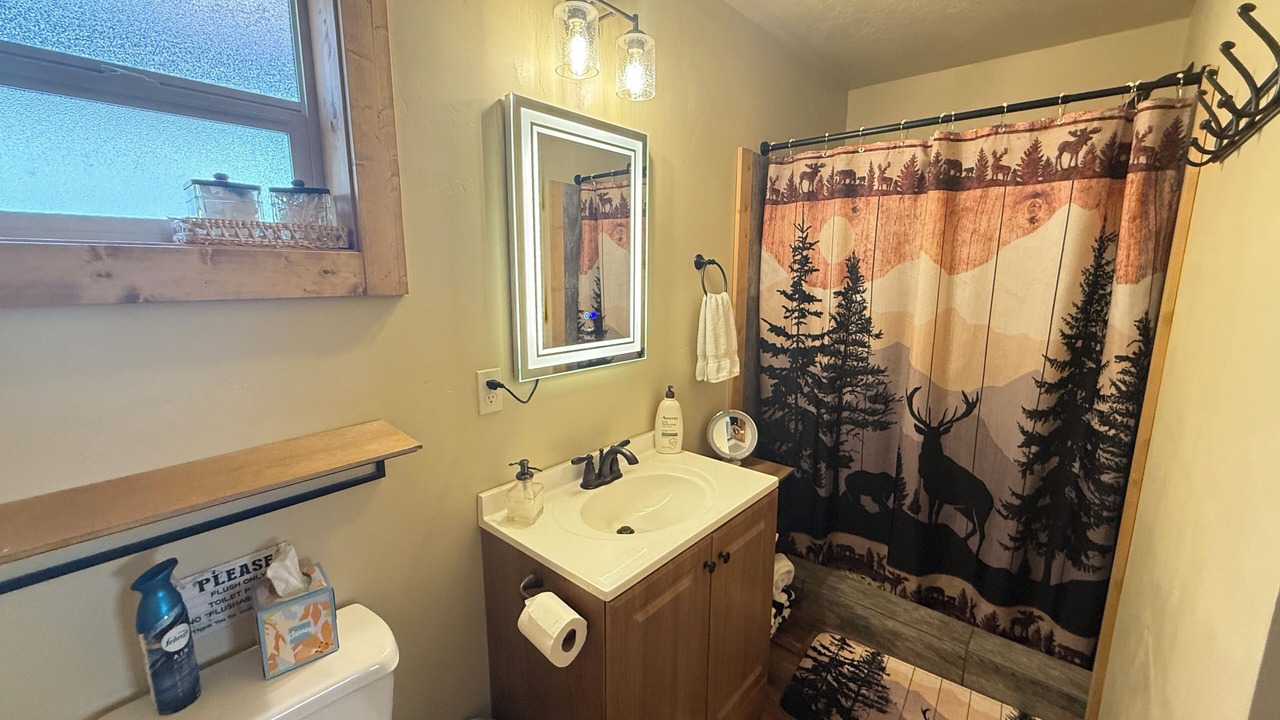 Photo of Bathroom in Riggins