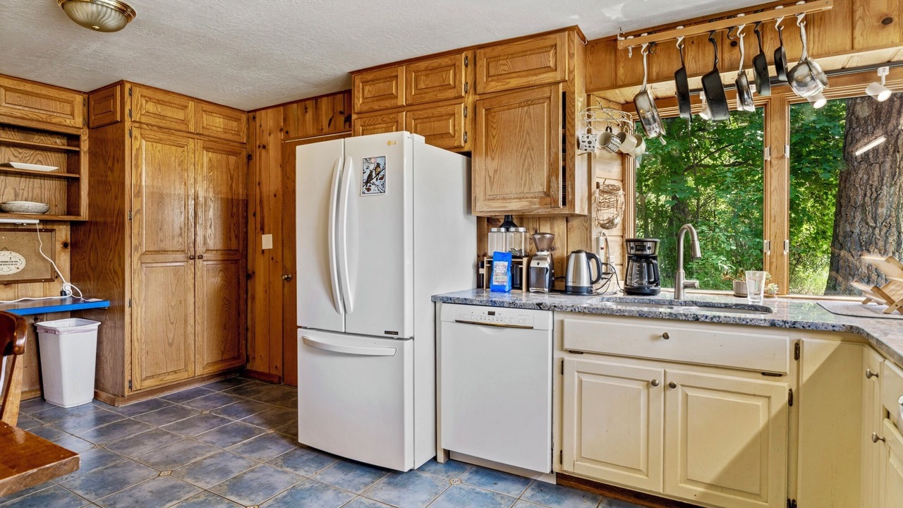 Photo of Kitchen in Arlee