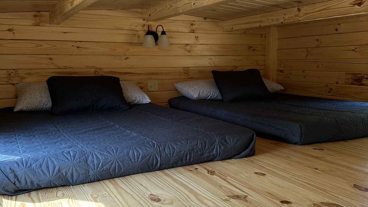 Photo of Bedroom in Gwinn