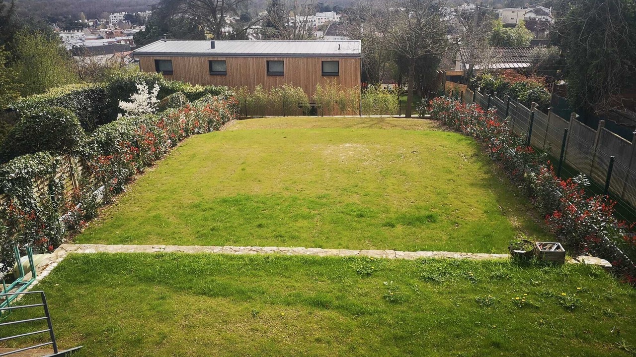 Photo of Outdoor in Garches
