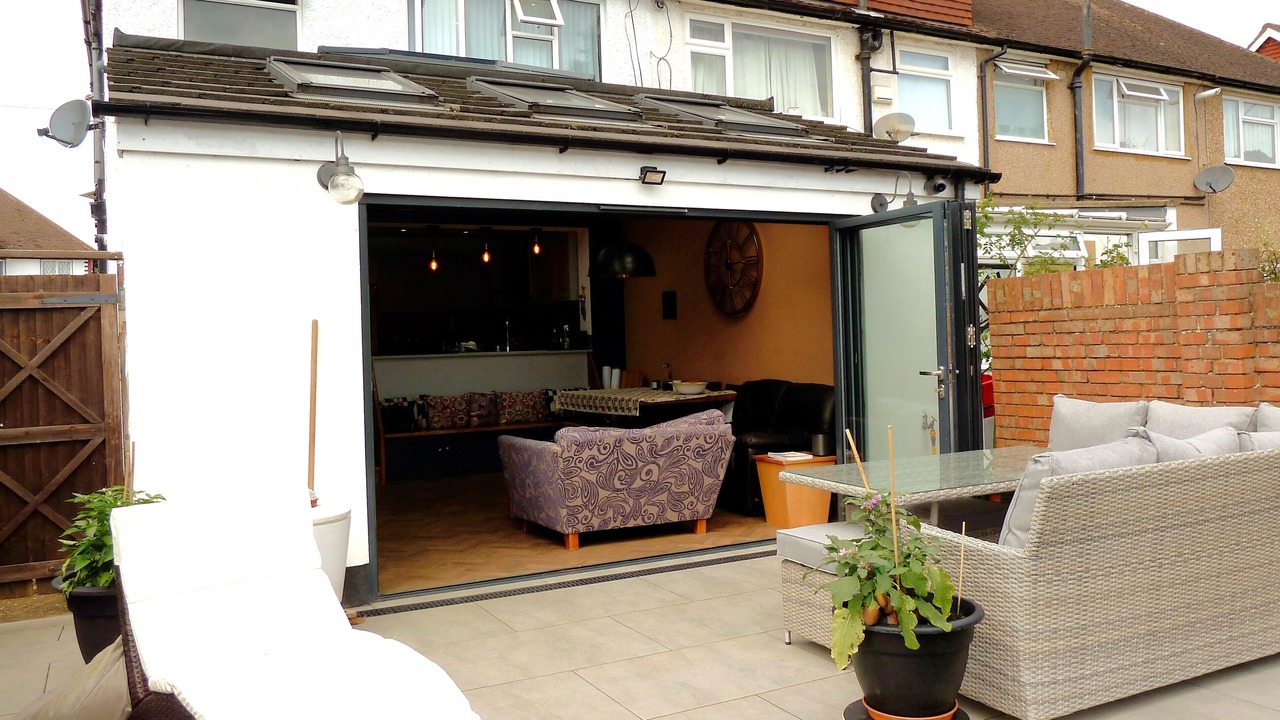 Photo of Outdoor in Whitton