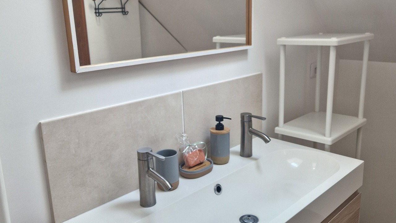 Photo of Bathroom in Sennevieres
