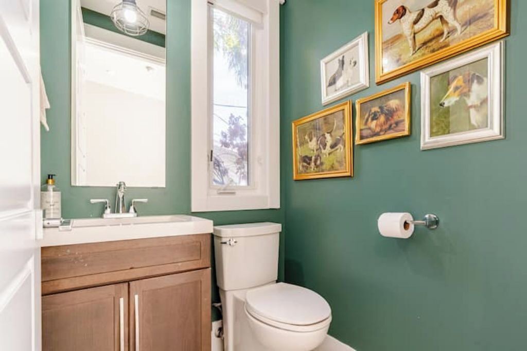 Photo of Bathroom in Gillespie Park