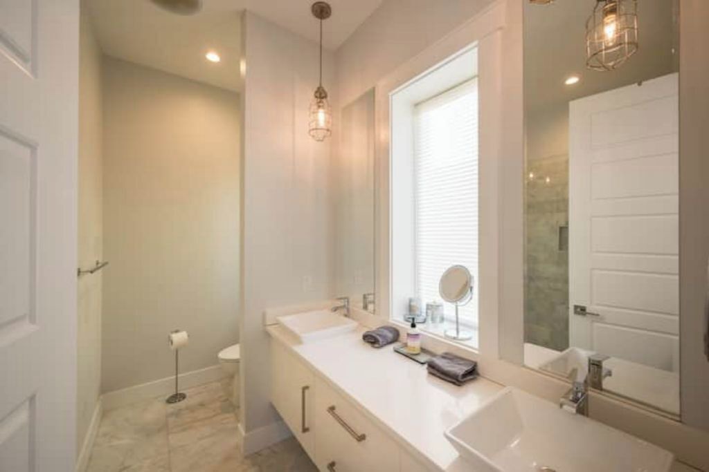 Photo of Bathroom in Gillespie Park