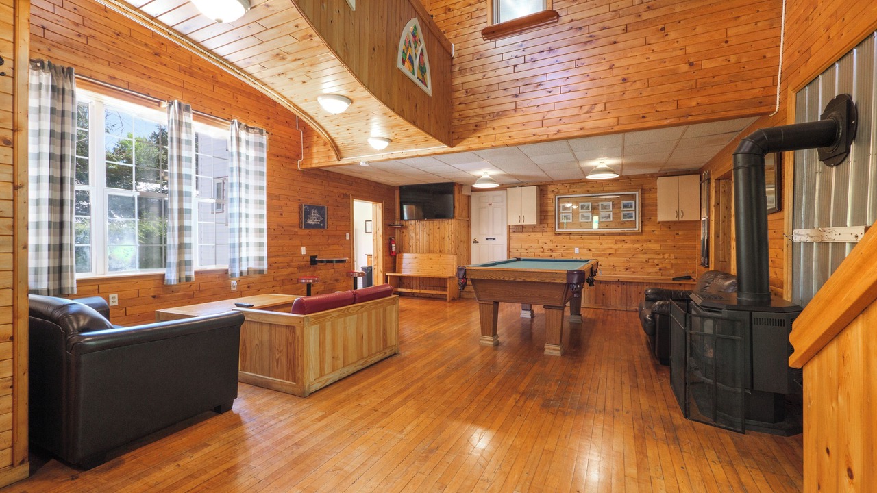 Photo of Bedroom in Tobermory