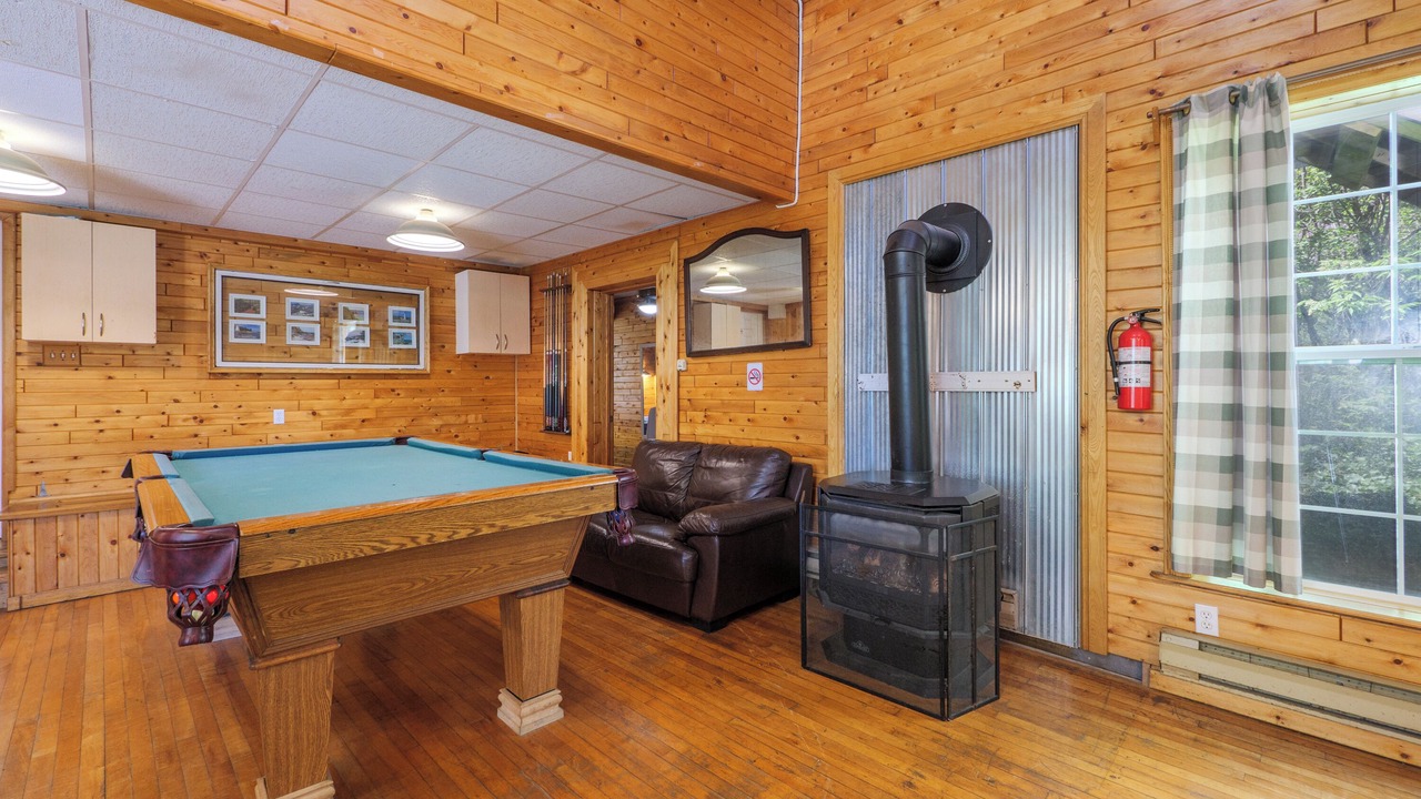 Photo of Bedroom in Tobermory