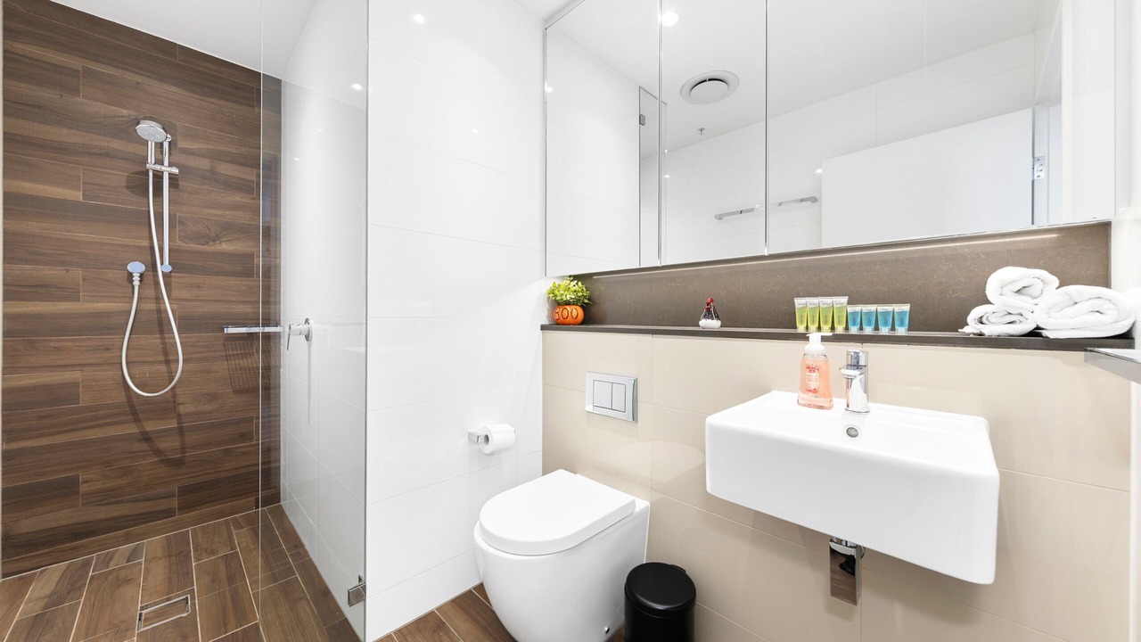Photo of Bathroom in Mascot