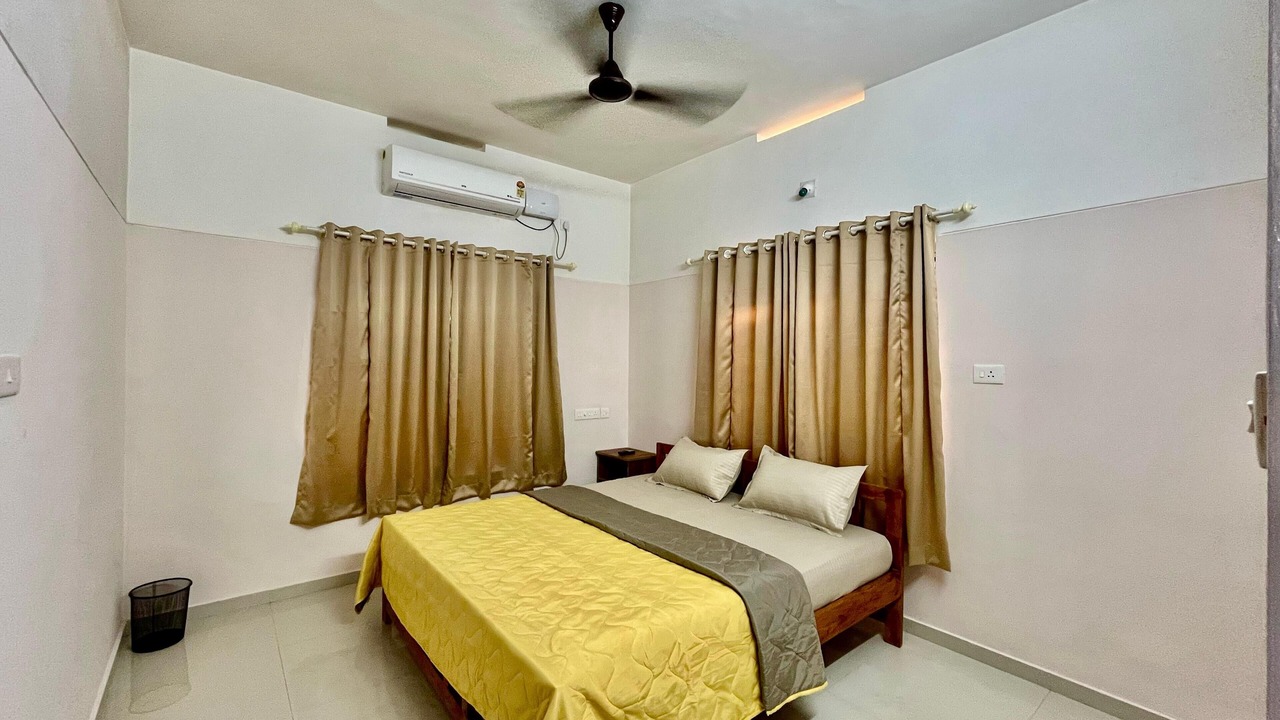 Photo of Bedroom in Thiruvananthapuram