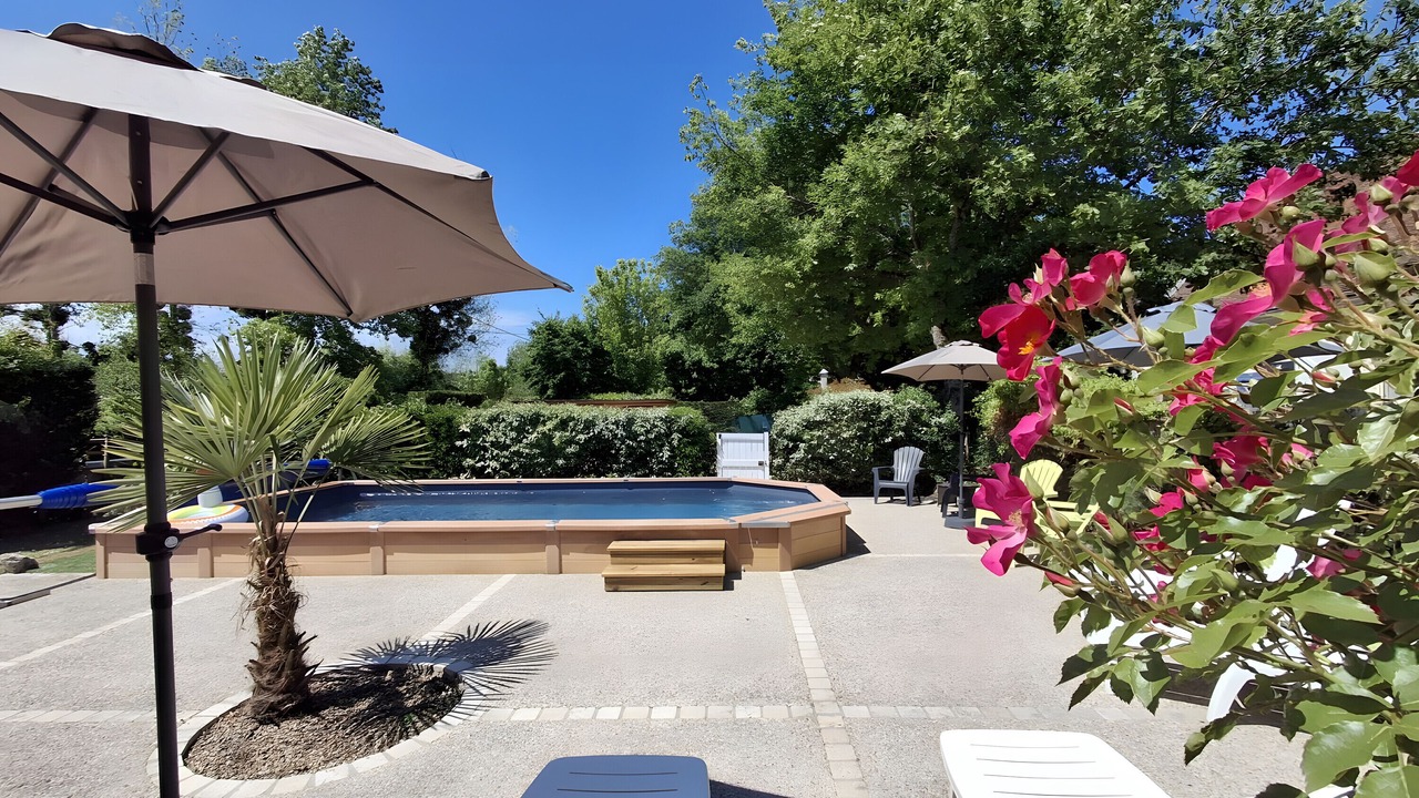 Photo of Outdoor in Saint-Georges-sur-Cher
