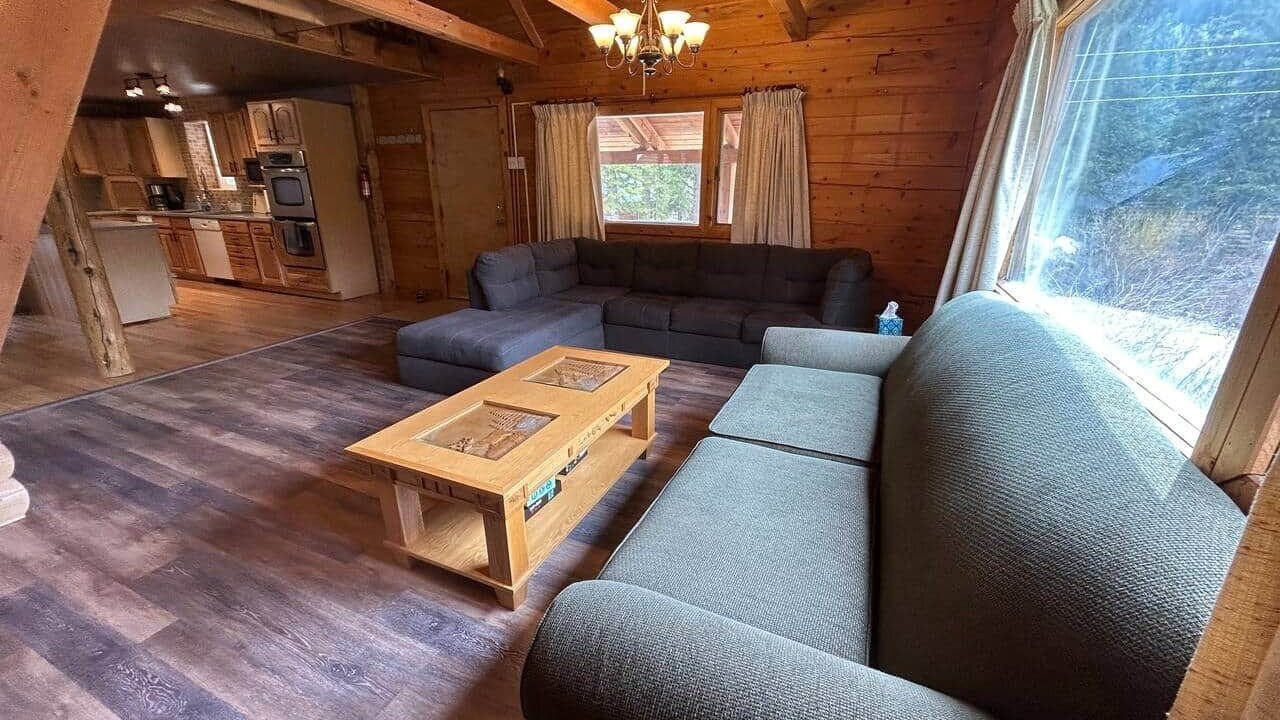 Photo of Livingroom in Silver Gate