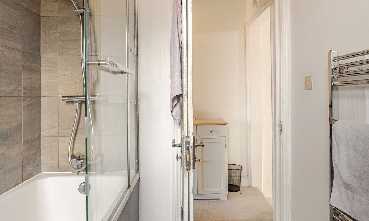 Photo of Bathroom in Uxbridge South