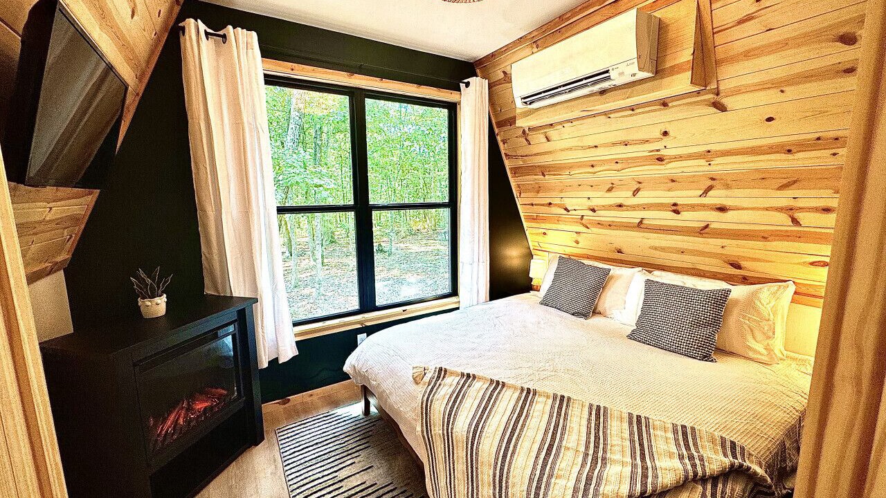 Photo of Bedroom in Ironton
