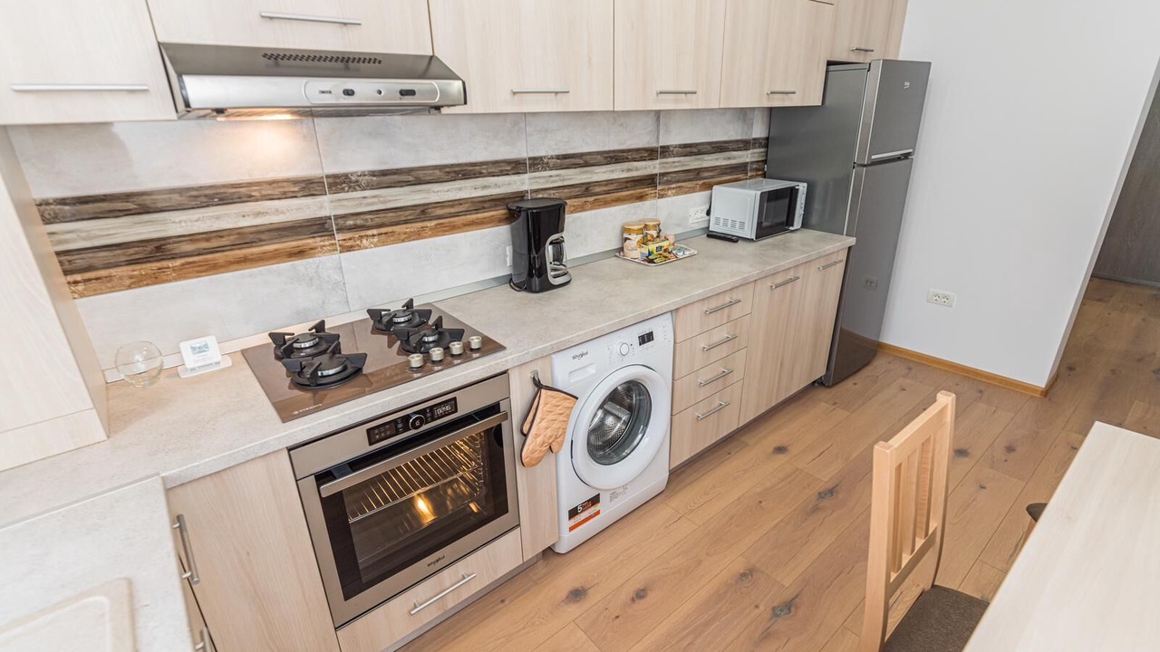 Photo of Kitchen in Tractorul