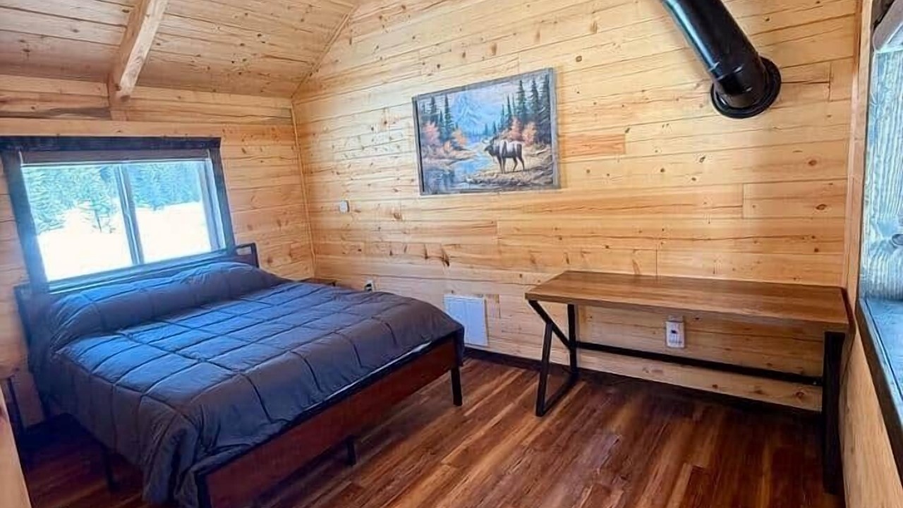 Photo of Bedroom in Silver Gate