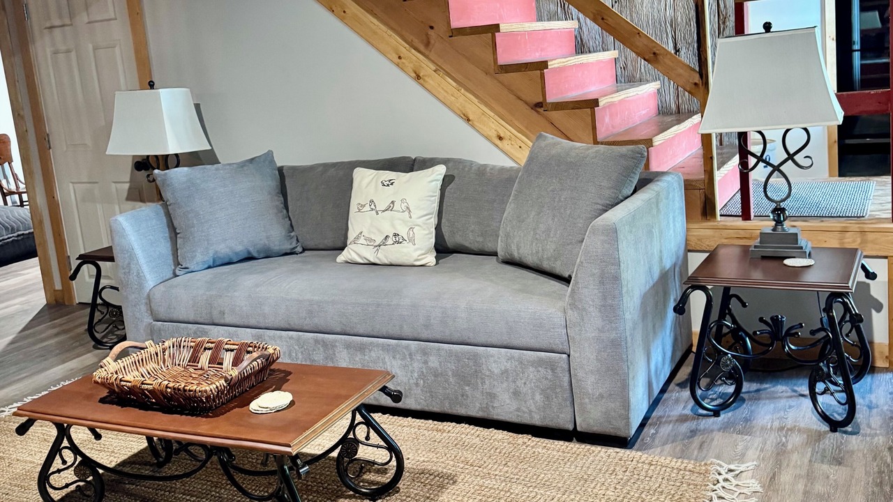 Photo of Livingroom in Livingston County