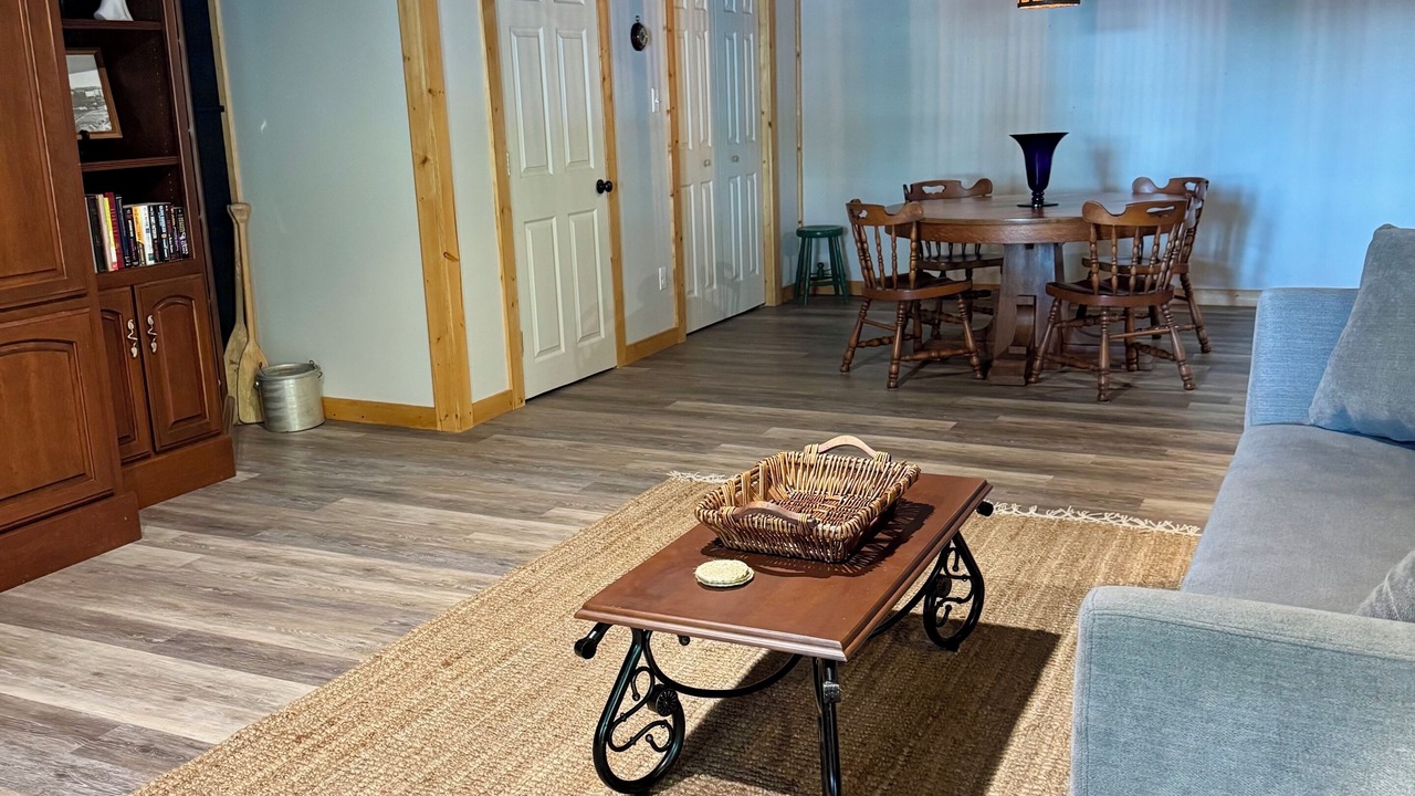 Photo of Livingroom in Livingston County