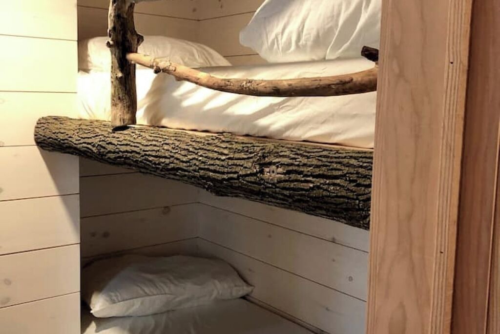 Photo of Bedroom in Utterson