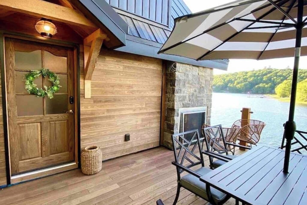 Photo of Outdoor in Utterson
