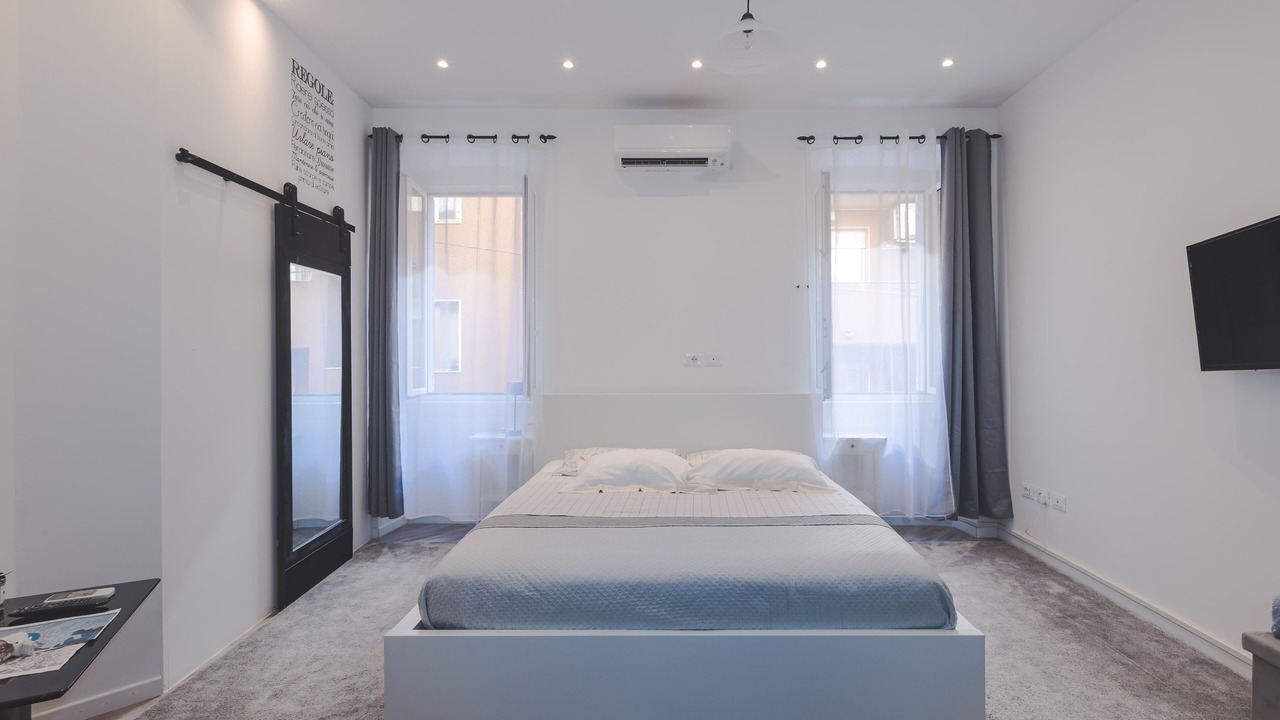 Photo of Bedroom in Barriera Vecchia-San Giacomo