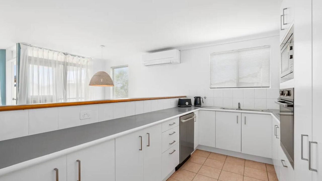 Photo of Kitchen in Castaways Beach