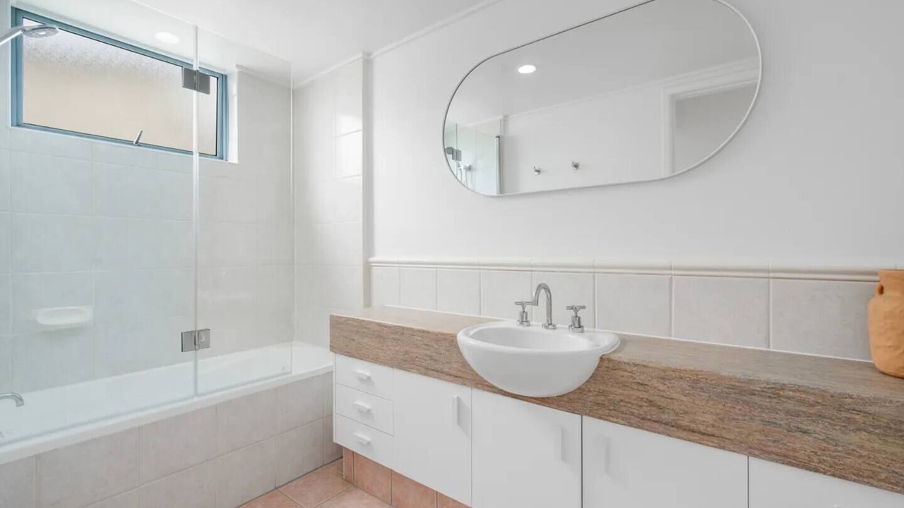 Photo of Bathroom in Castaways Beach