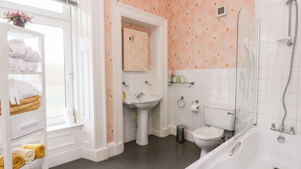 Photo of Bathroom in Carnoustie