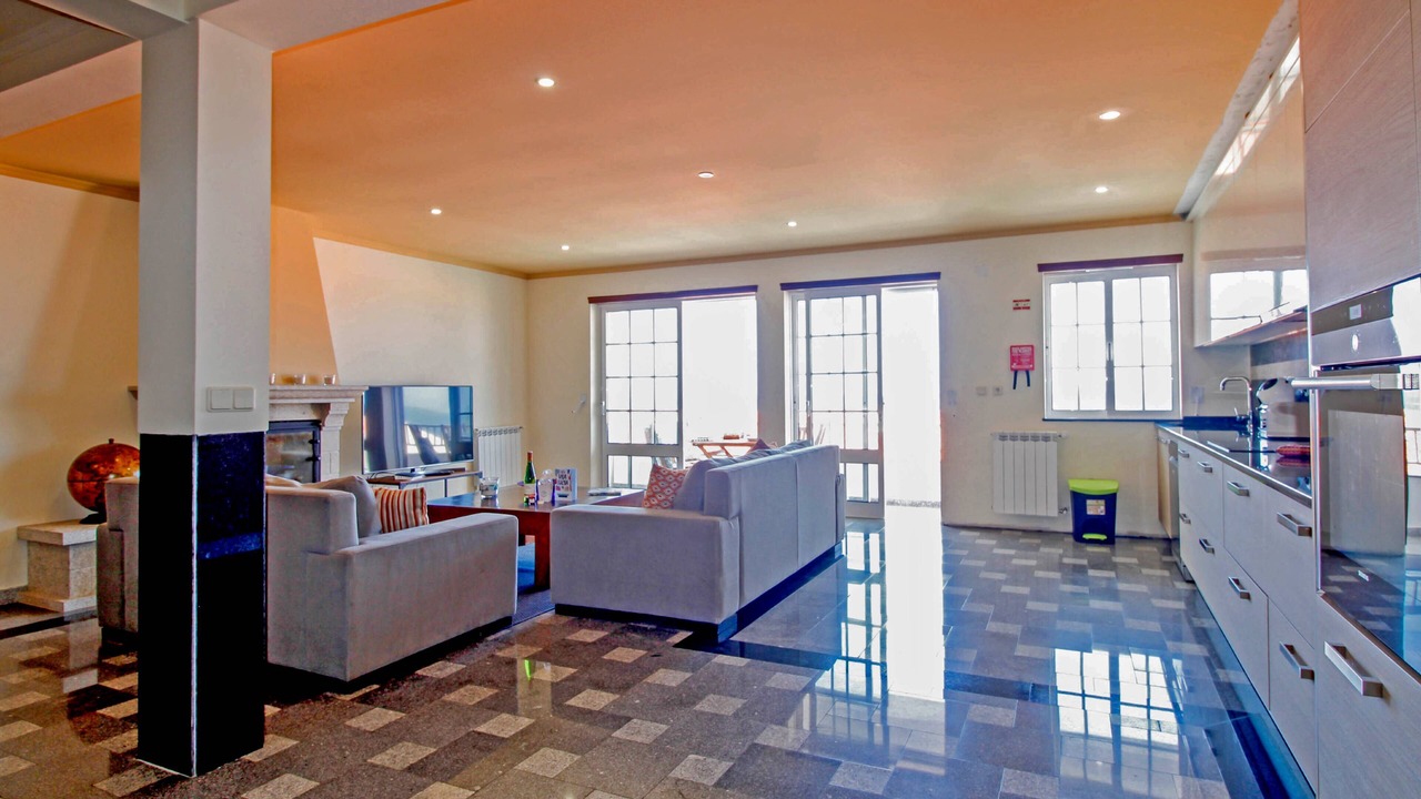 Photo of Livingroom in Vila Praia de Ancora