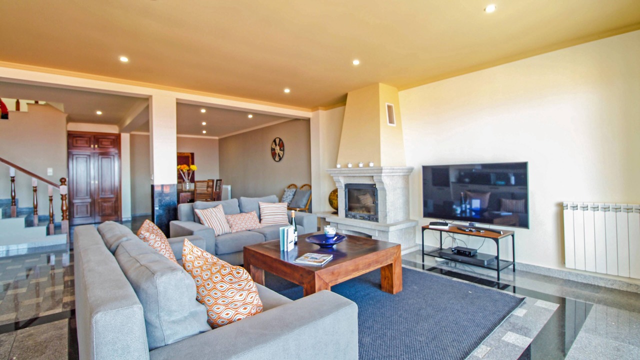 Photo of Livingroom in Vila Praia de Ancora