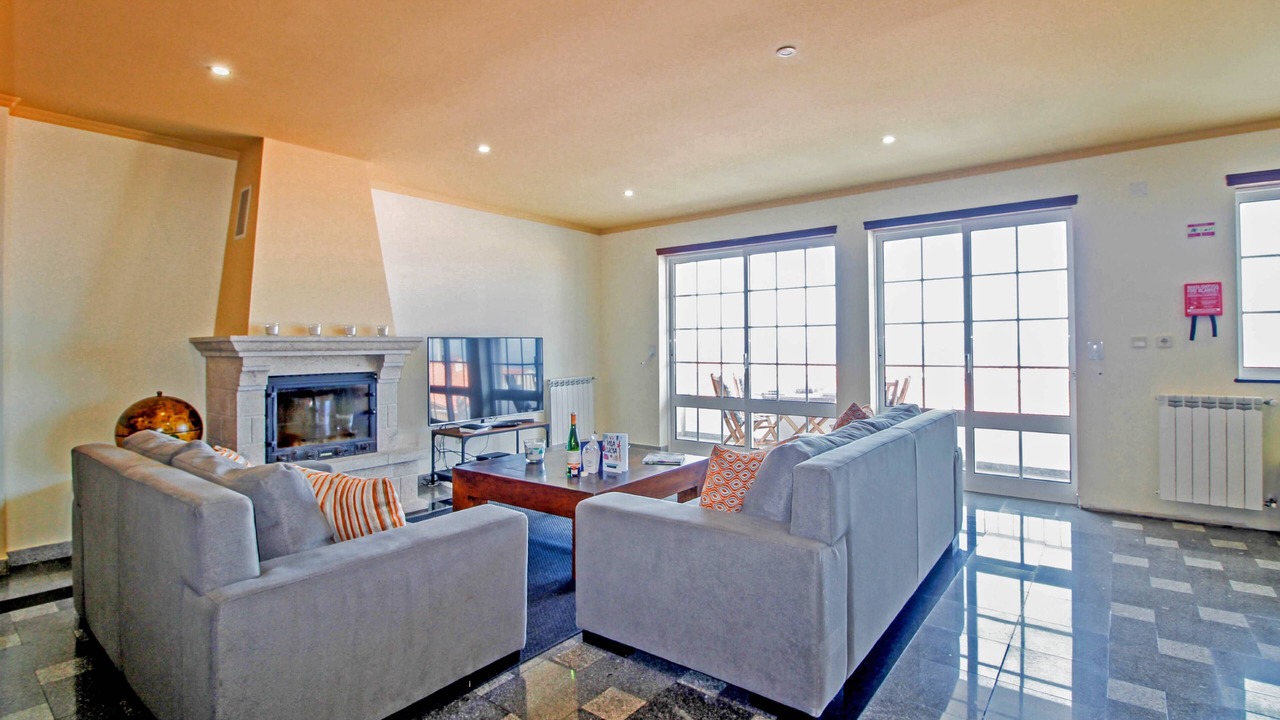 Photo of Livingroom in Vila Praia de Ancora