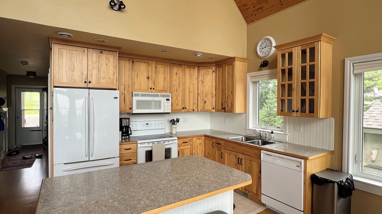 Photo of Kitchen in Division No. 8