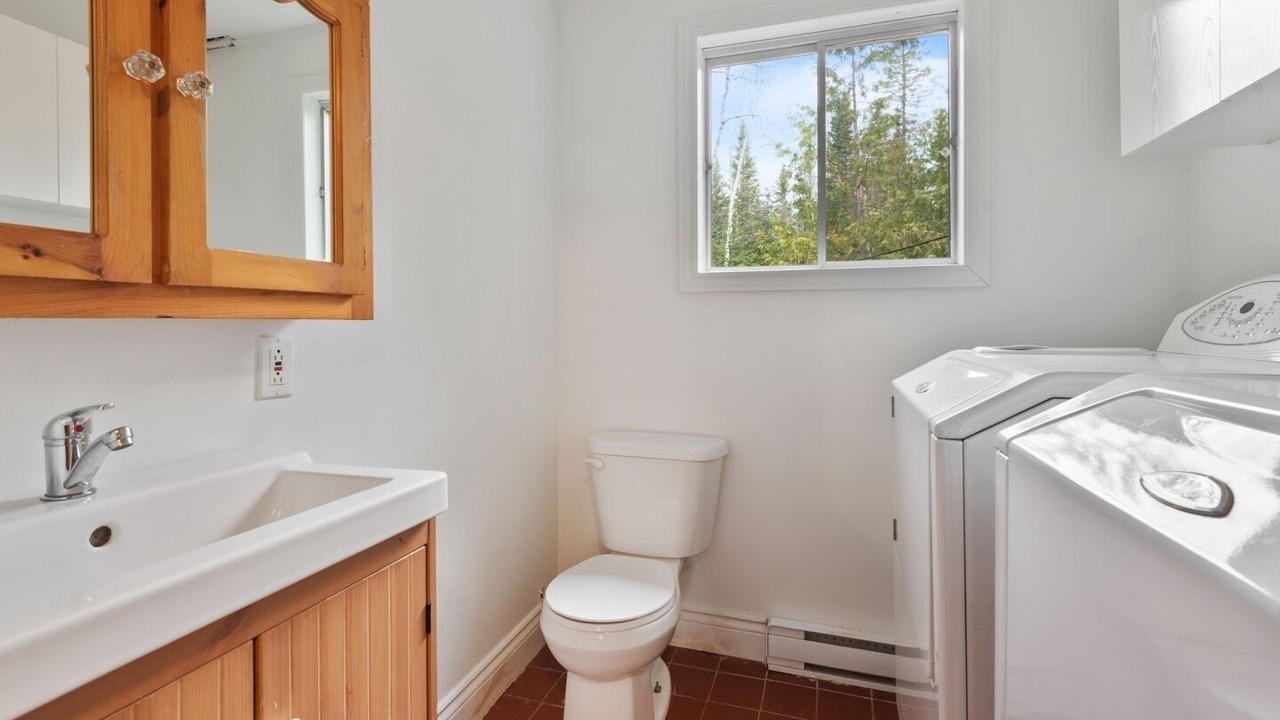 Photo of Bathroom in Notre-Dame-de-Bonsecours