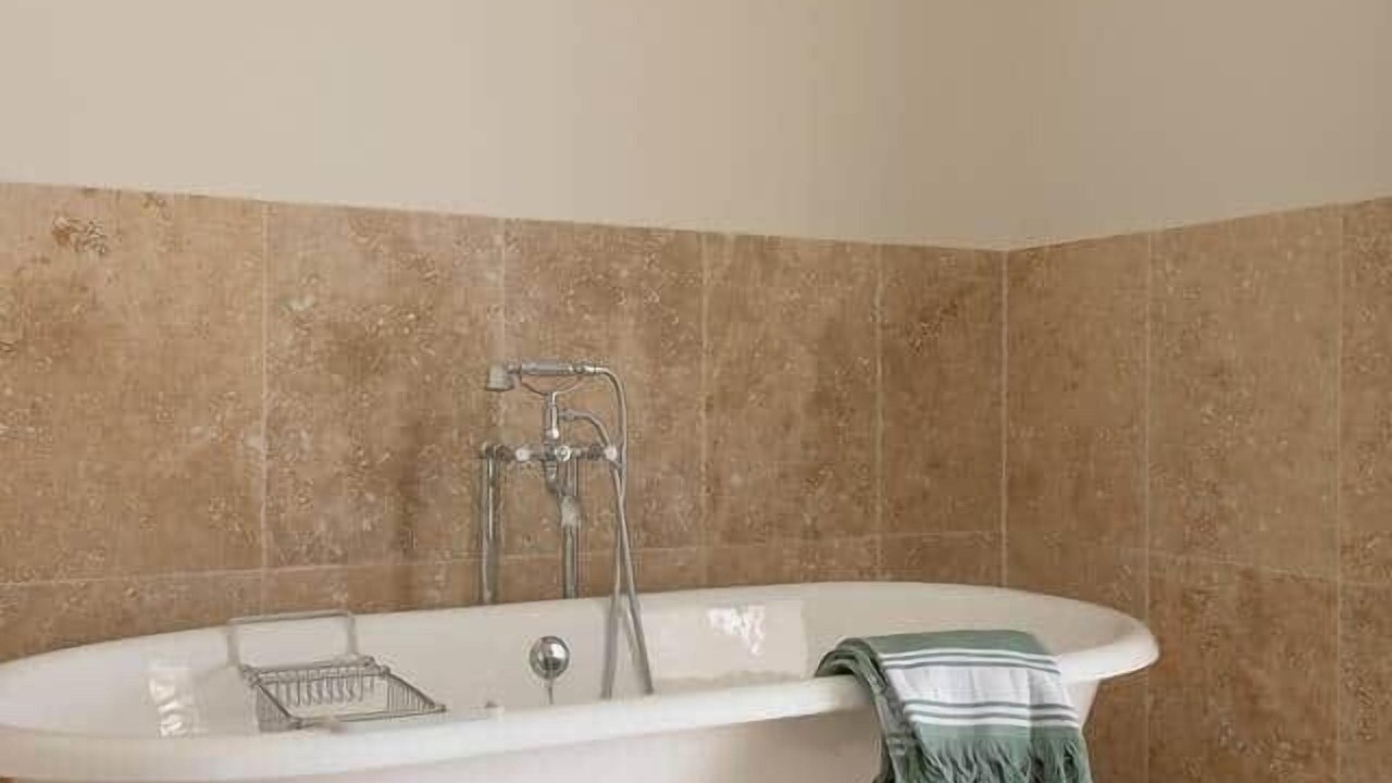 Photo of Bathroom in Saint-Etienne-du-Gres