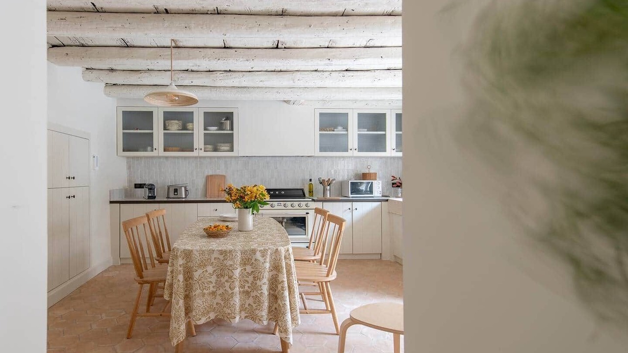 Photo of Kitchen in Saint-Etienne-du-Gres