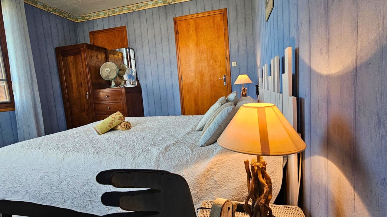Photo of Bedroom in Bram