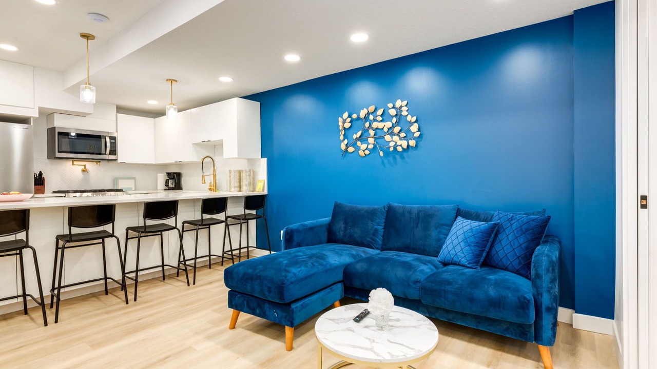 Photo of Livingroom in Southeast Calgary