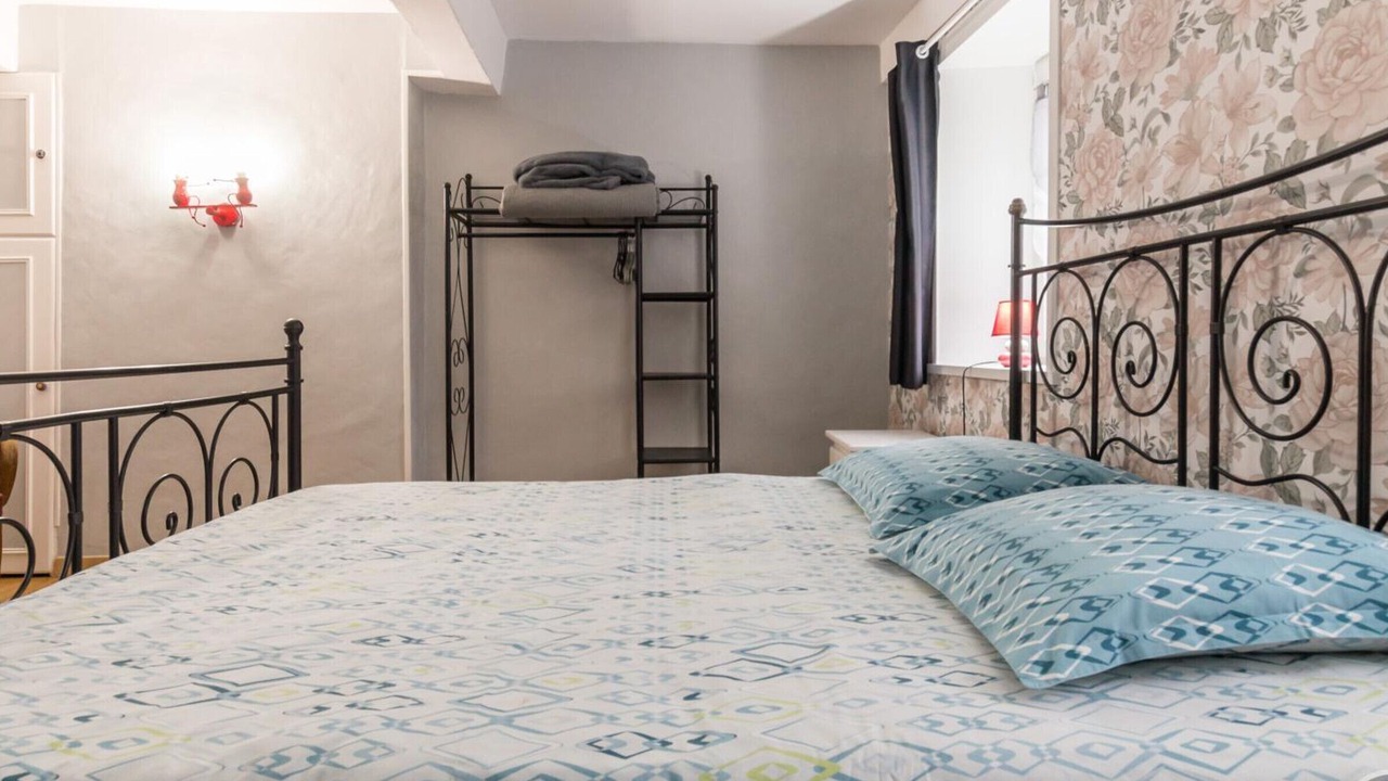 Photo of Bedroom in Le Vast
