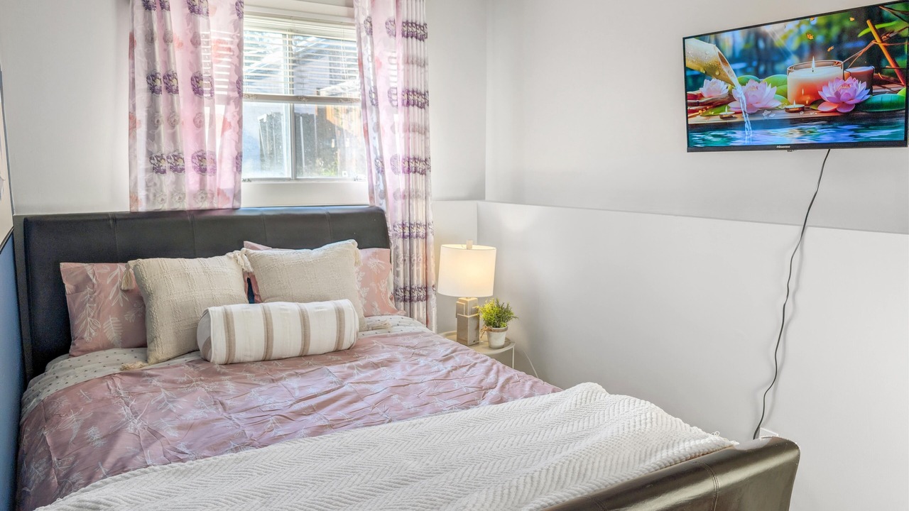 Photo of Bedroom in Sunnyside