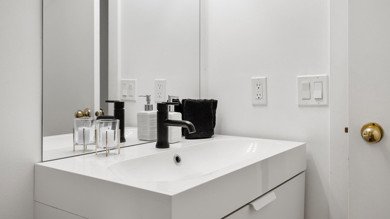 Photo of Bathroom in Sunnyside