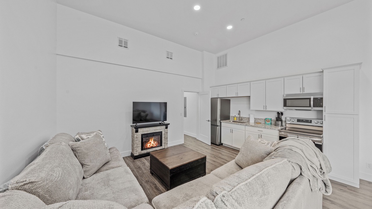 Photo of Livingroom in Topaz Lake