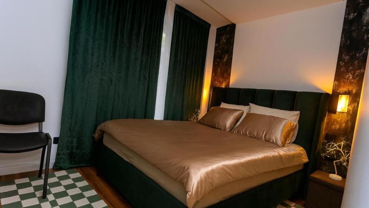 Photo of Bedroom in Sector 4