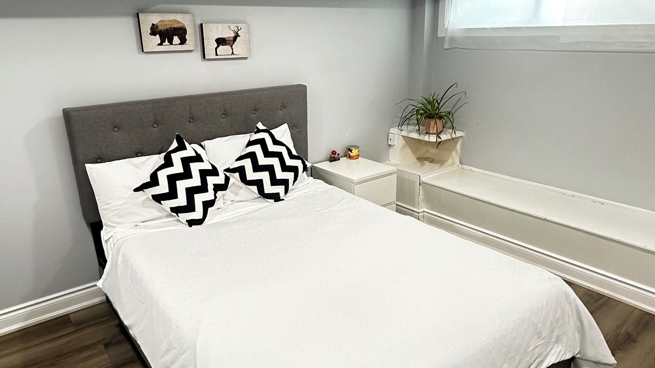 Photo of Bedroom in Ajax