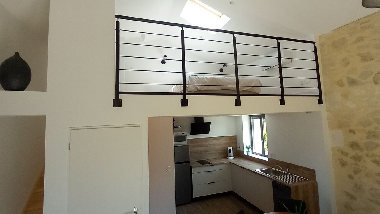 Photo of Bedroom in Villegouge
