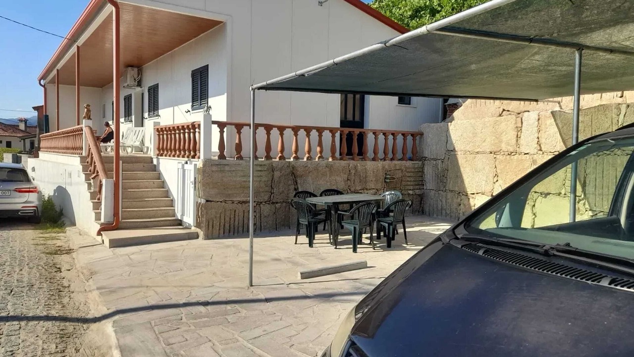 Photo of Outdoor in Molares
