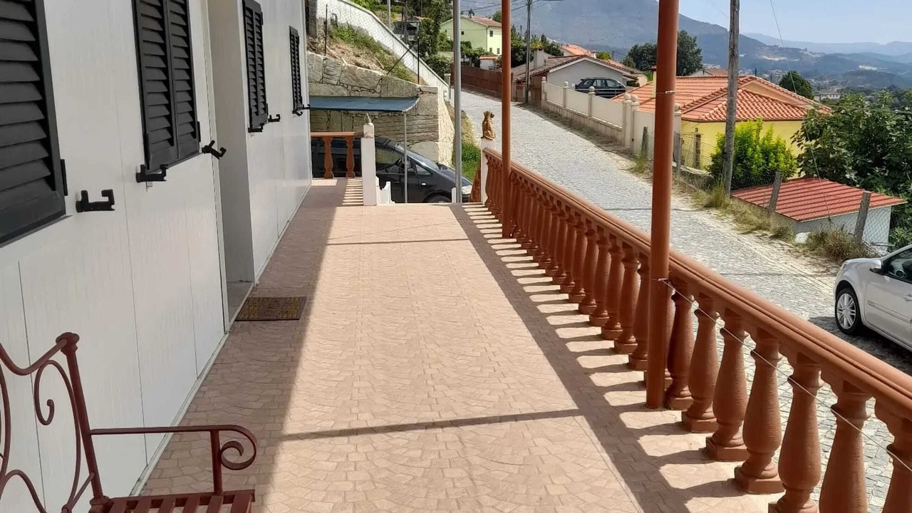 Photo of Outdoor in Molares