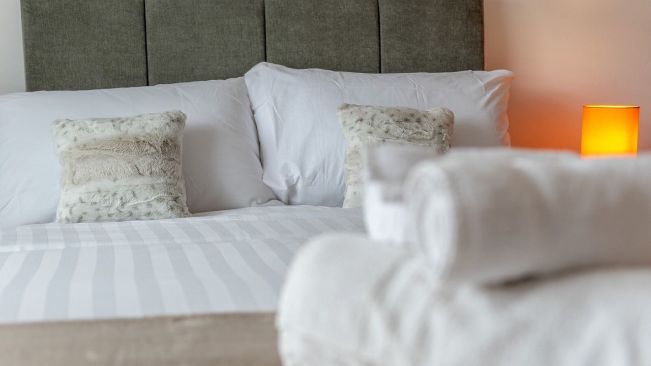 Photo of Bedroom in Newcastle-Under-Lyme